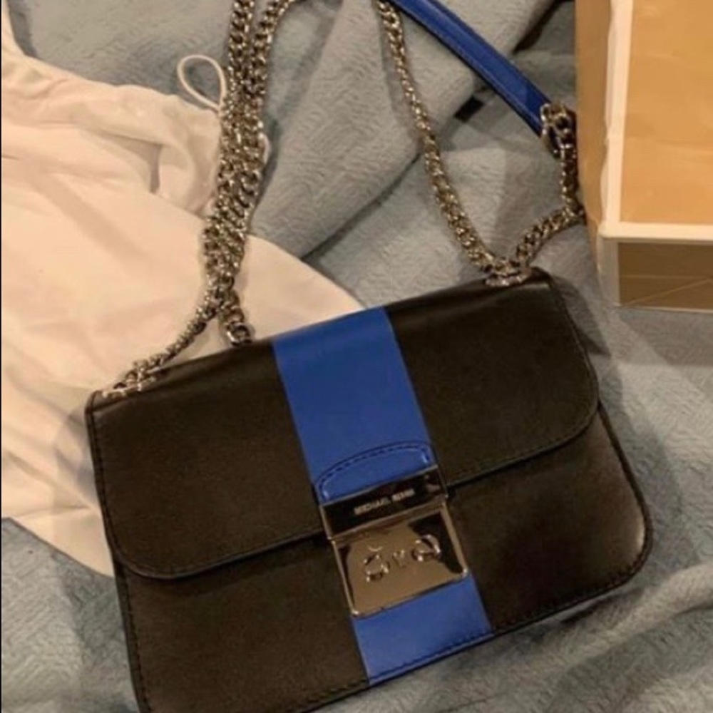 NWT Micheal Kors purse